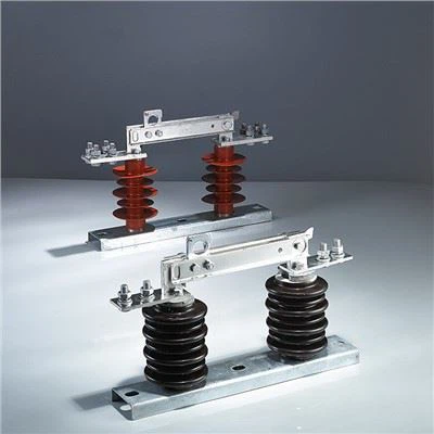 Pemutus Tiang Tunggal